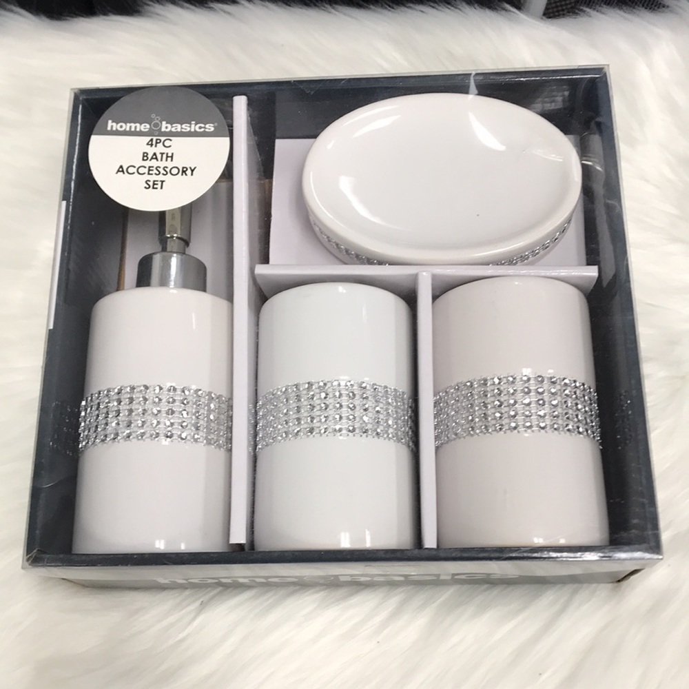 Home Basics Accessary Kit